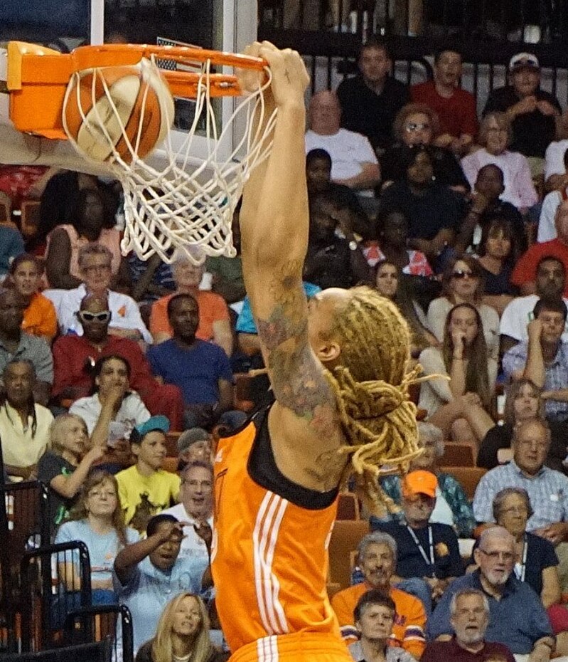 Top 10 Greatest NBA Dunks in History