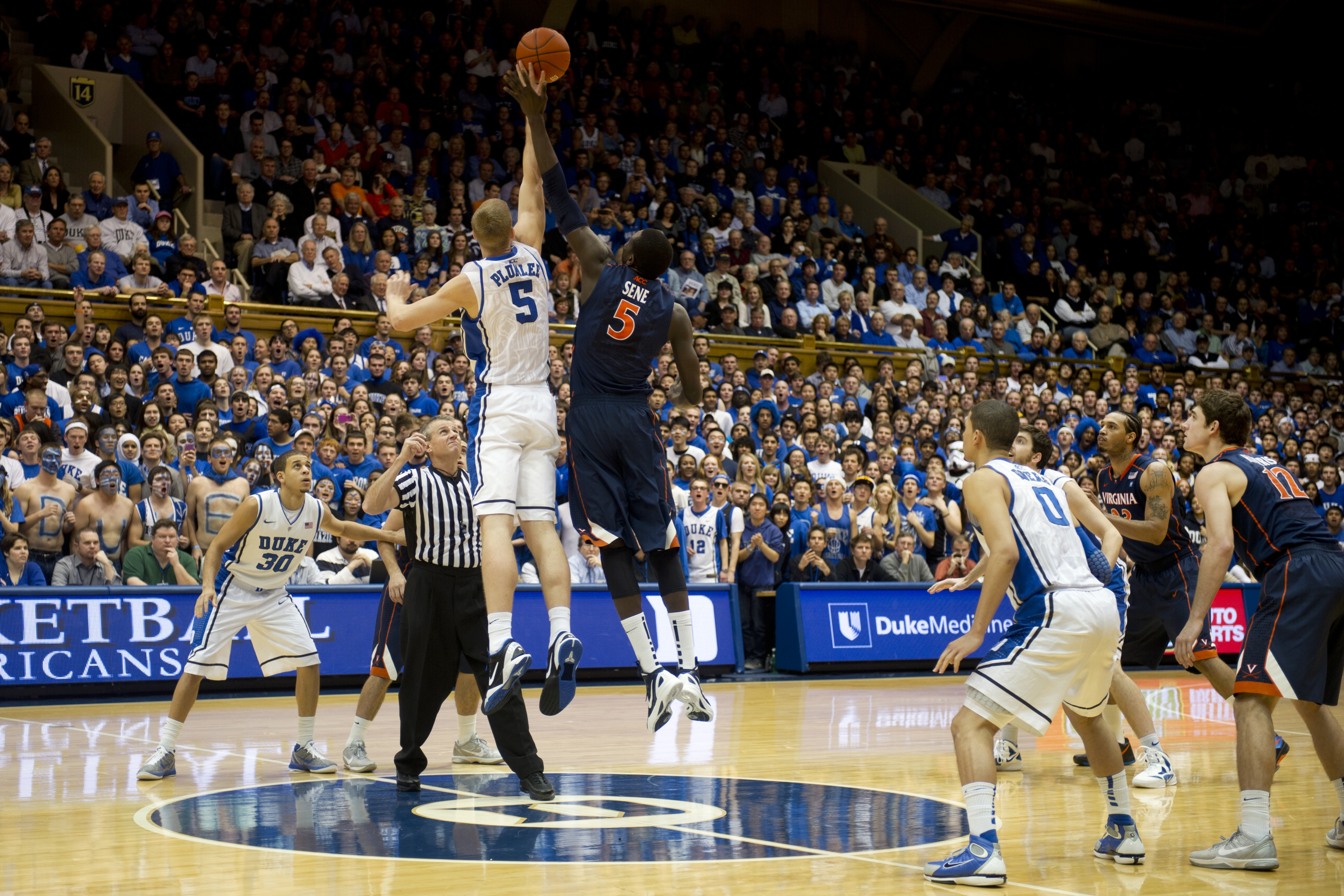 Top 10 Greatest NCAA March Madness Upsets