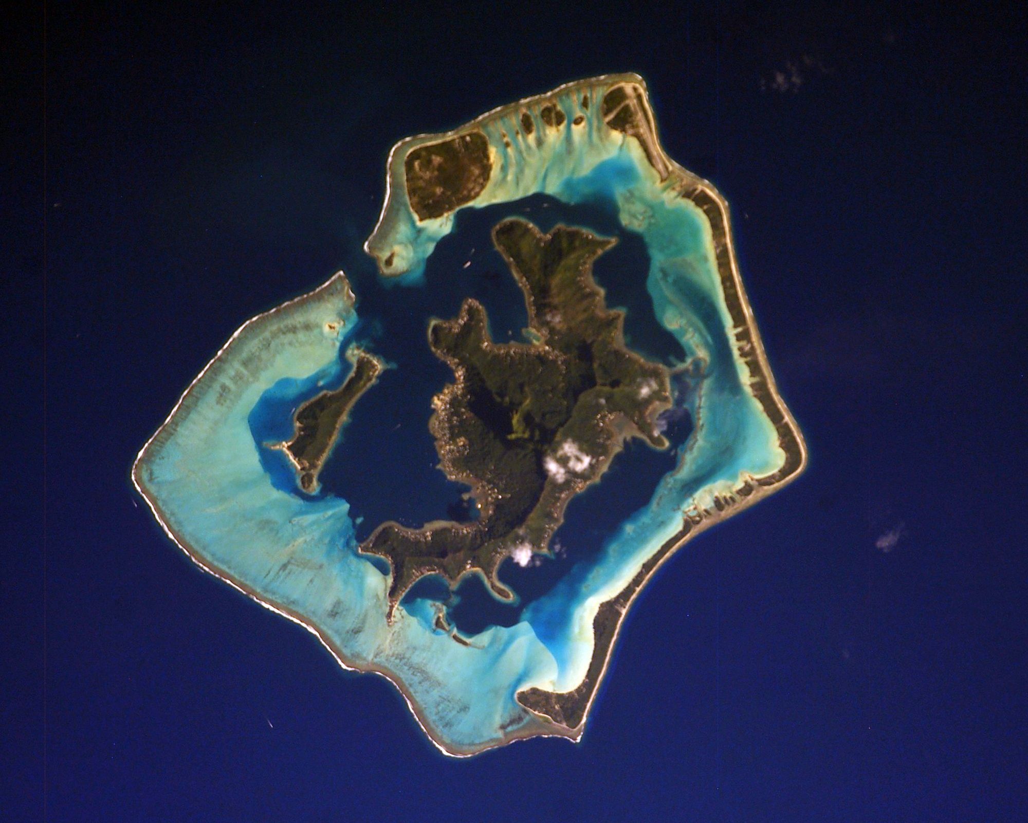 Top 10 Most Beautiful Islands in the World